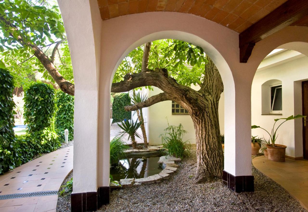 Hotel El Molí Sant Pere Pescador Exterior foto